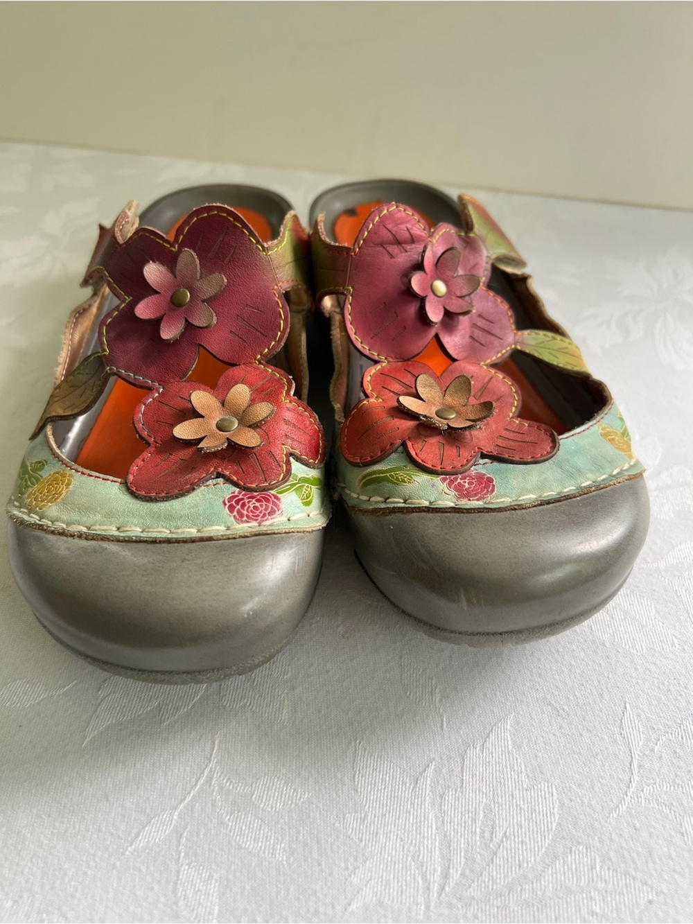 Socofy Floral Multicolour Leather Sandals
Slip-on Size 38 (Size 7.5) - Picture 6 of 13